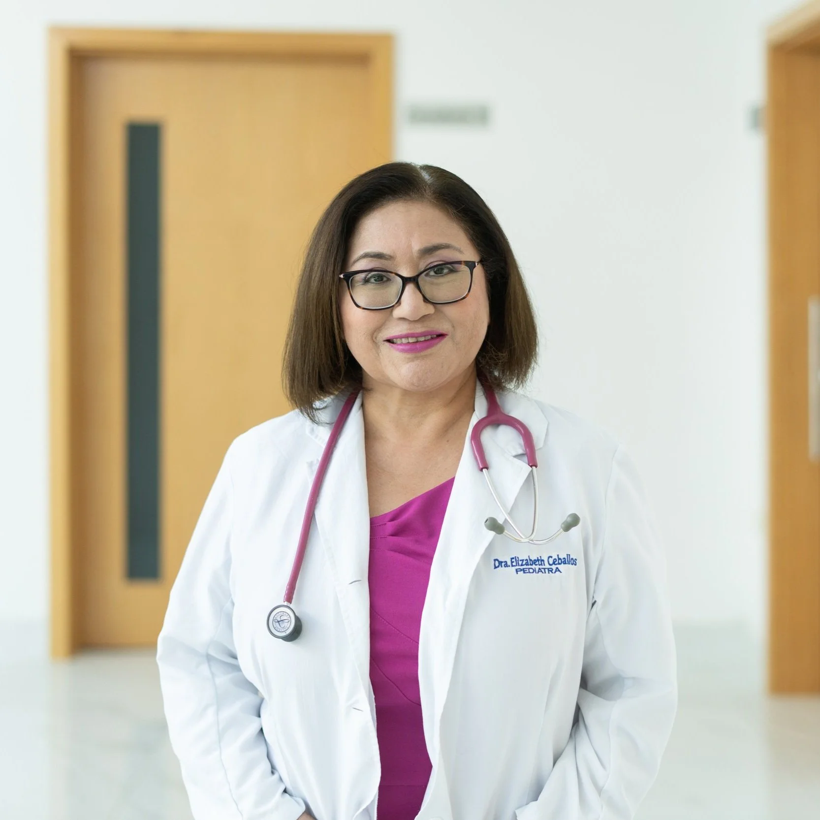 Dra. Elizabeth Ceballos